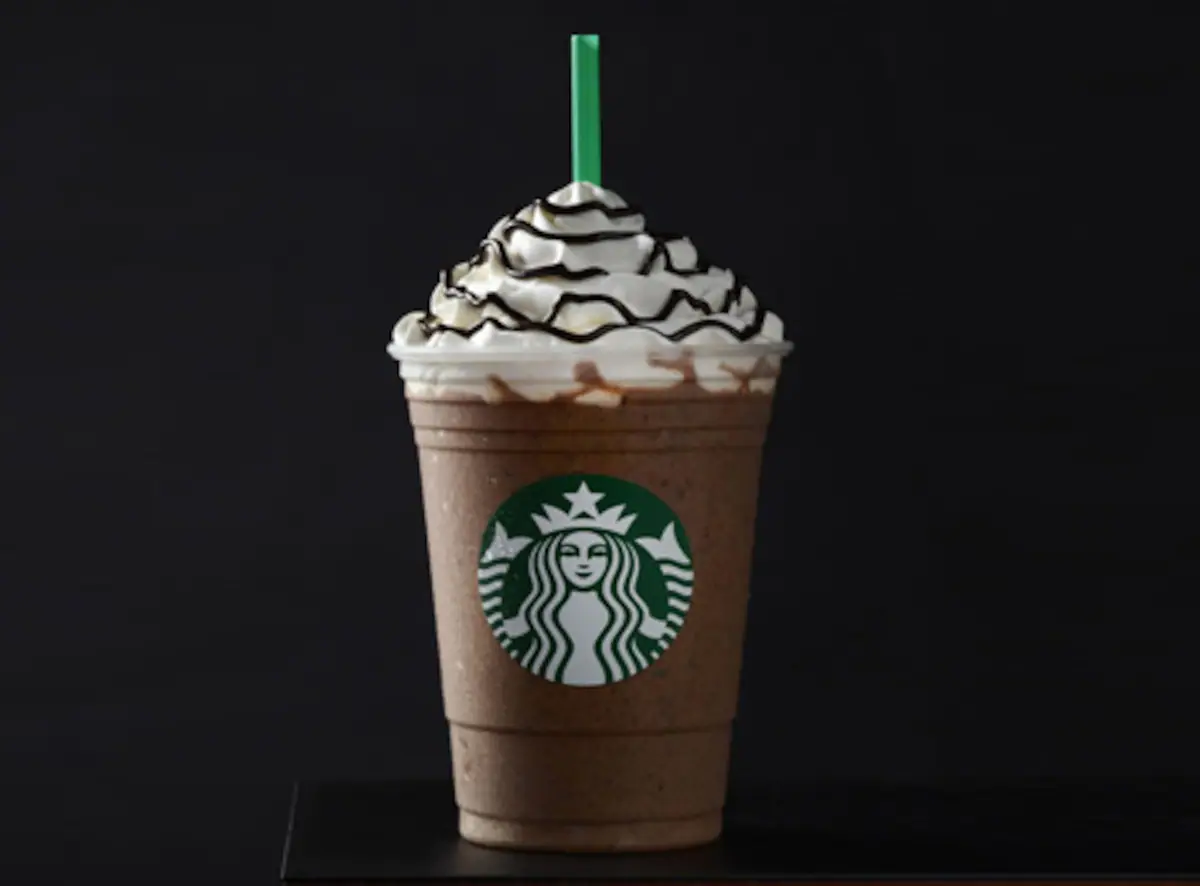 starbucks-workers-share-their-biggest-requests