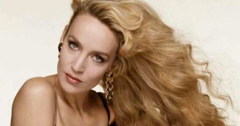 «Even Mick Jagger and Rupert Murdoch went crazy about her!» Let’s shed light on Jerry Hall’s love life and path to stardom