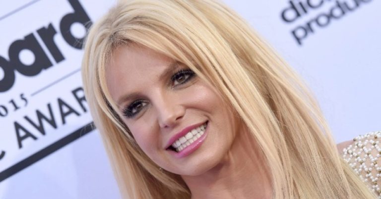 «This is how celebrities fool us!» Britney Spears’s new scandalous photos surface the network