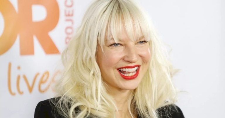 «First baby reveal!» The big news that Sia has become a mother for the first time blew up the network