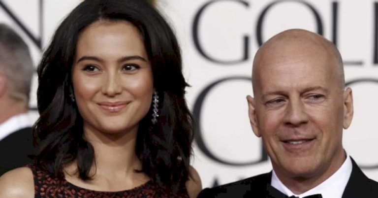 «Sunken cheeks, bony hands!» The new photo of Bruce Willis surfaces the network