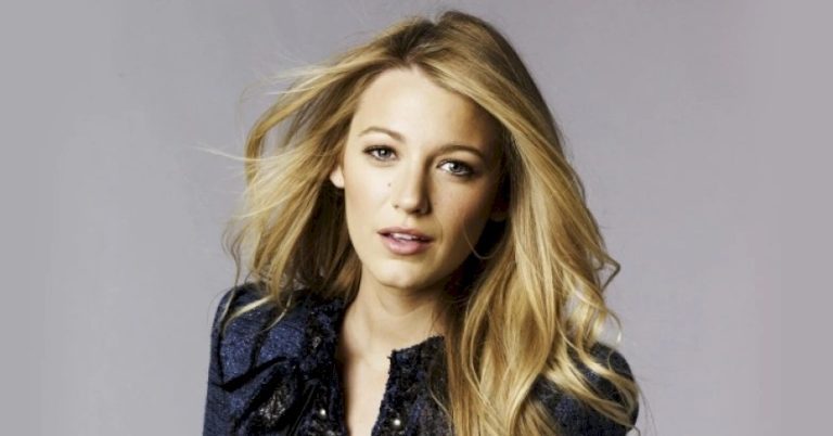 «A mom of 4 looking so hot? No way!» The recent outing of Blake Lively became the subject of discussions