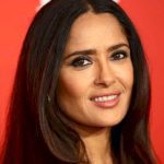 «It’s unfair how hot a woman at 57 can look!» Salma Hayek is heating up social media with her provocative photos
