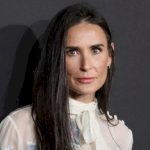«It’s illegal to look so hot at 61!» Demi Moore showed her bikini body and made hearts beat faster