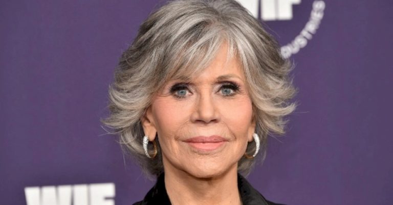 «Age is just a number for her!» Let’s uncover the secrets behind Jane Fonda’s timeless beauty