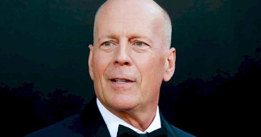 «He is the best dad to all our girls!» Moore and Heming share a post for Bruce Willis for Father’s Day