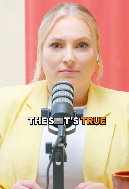 Meghan McCain criticized Lopez after she exhibited 