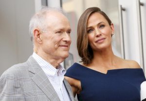 Jennifer Garner Reflects on Father’s Legacy After His Peaceful Passing