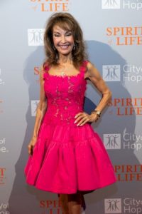 Susan Lucci showed off a fresh new style when she was seen wearing skinny jeans, and fans had a lot to say about it.